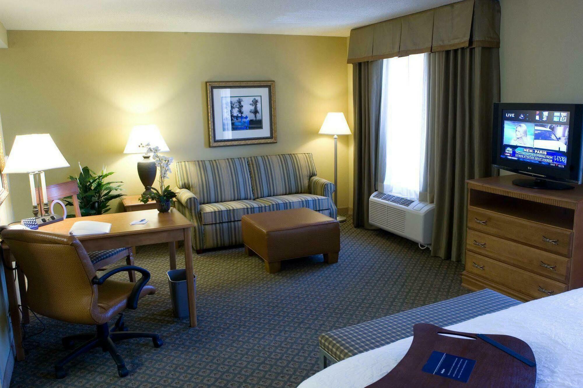 Hampton Inn & Suites Murfreesboro Room photo